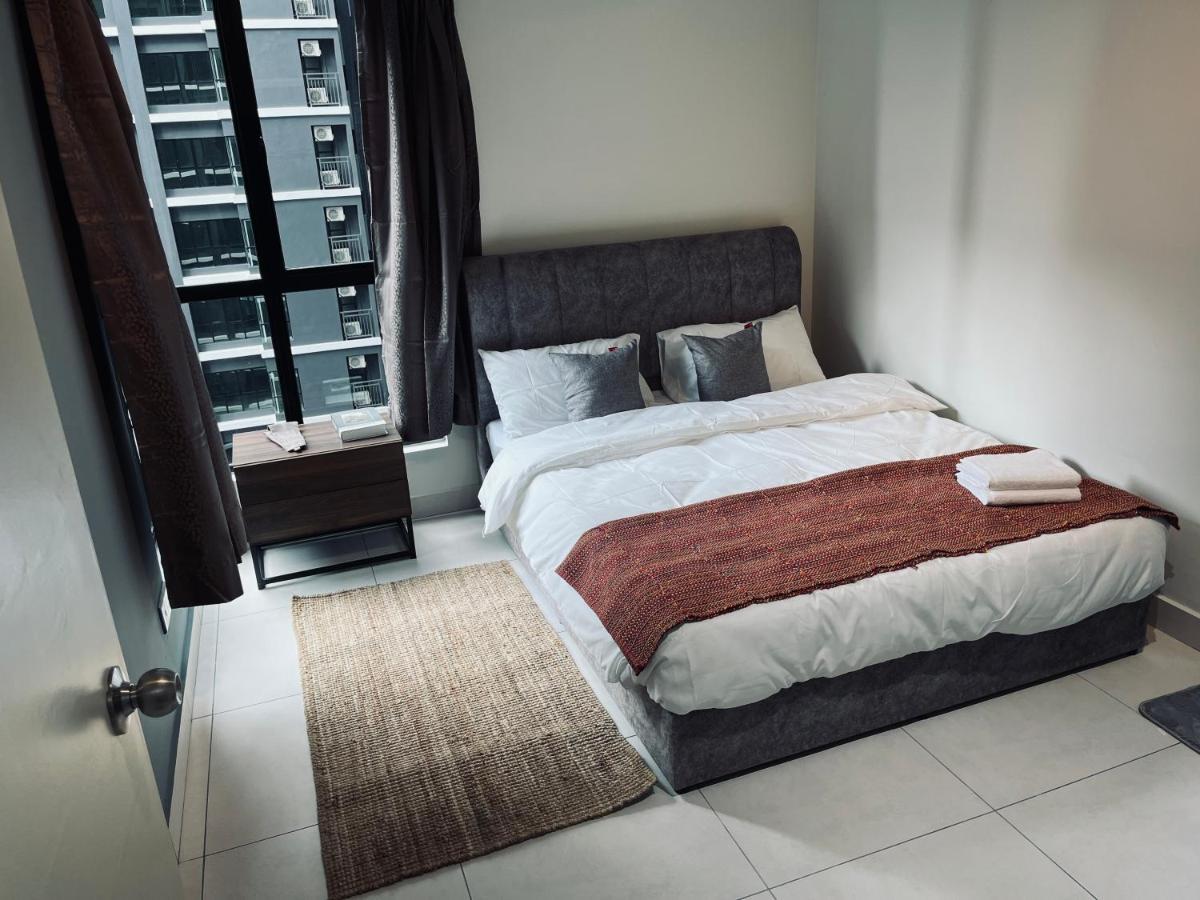 Maxim 2 Bedrooms Mrt Station Cheras Kuala Lumpur Homestay Buitenkant foto